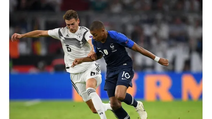 ¡Puro lujo! Mbappé mete magia en Alemania