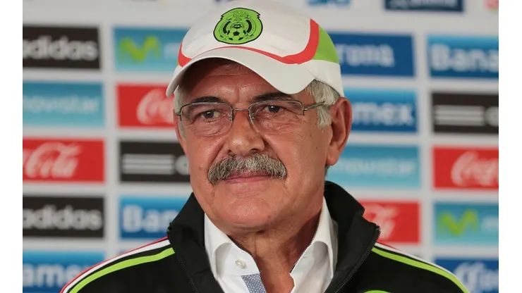 Pékerman no llegaría al Tri