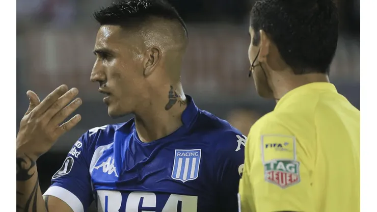 AFUERA. Ricardo Centurión fue expulsado con Racing ante River por la Copa Libertadores.