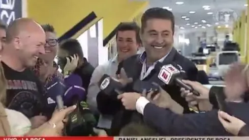 Boca: la insólita gambeta de Angelici cuando le preguntaron por la continuidad de Guillermo