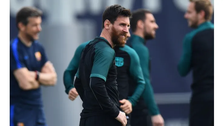 Lionel Messi dejó plantado al Barcelona y viajó de sorpresa a Alemania