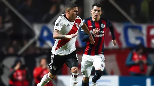 CONTROLA EL DIEZ. Juan Fernando Quintero durante el encuentro contra San Lorenzo (Foto: Getty).