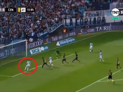 A Cristaldo lo salvó el offside de errar el gol más fácil de toda la Superliga
