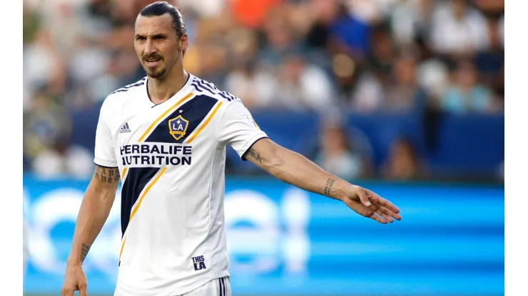 Zlatan Ibrahimovic no tuvo un partido feliz.