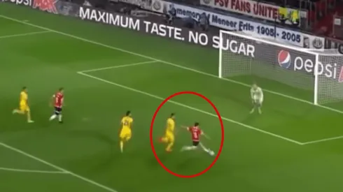 Lozano y un golazo para decretar la goleada y clasificación