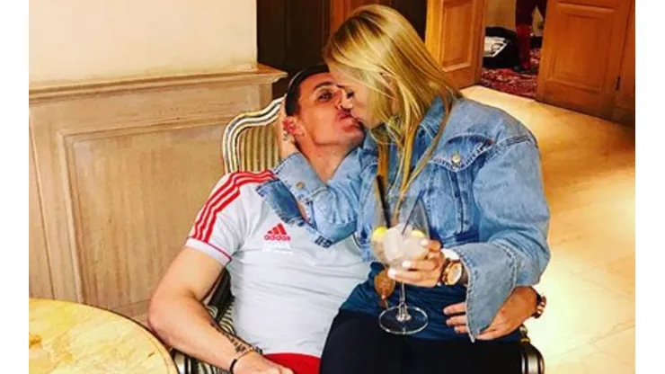 ¡Enamorada! De River y de su novio, Daniela es una millonaria más.