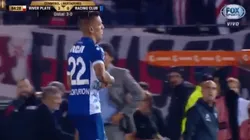 Centurión, siempre polémico.