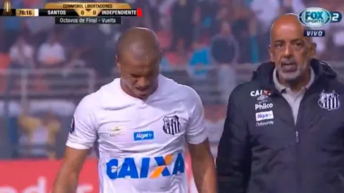 ¡Ovación para Carlos Sánchez!