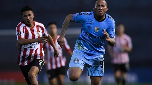 Gremio vs Estudiantes, por Copa Libertadores.