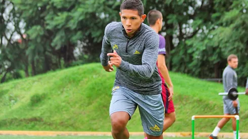 El peruano ya se entrenó bajo las órdenes de su nuevo entrenador.