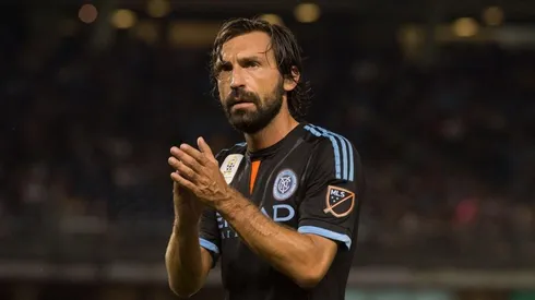LEJOS DE LAS CANCHAS. Andrea Pirlo disfruta de su retiro con su familia.