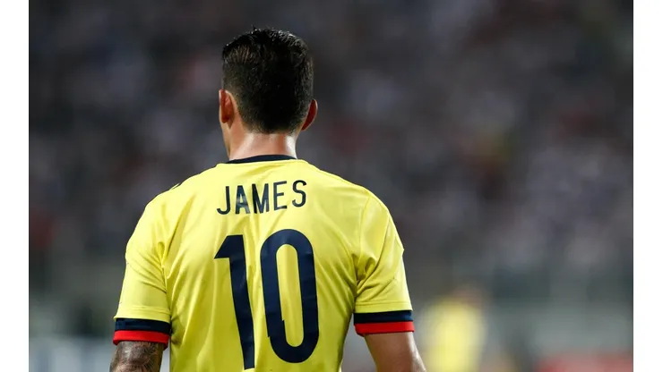 James sorprendió a un grupo de niños colombianos gracias a Bayern Múnich.