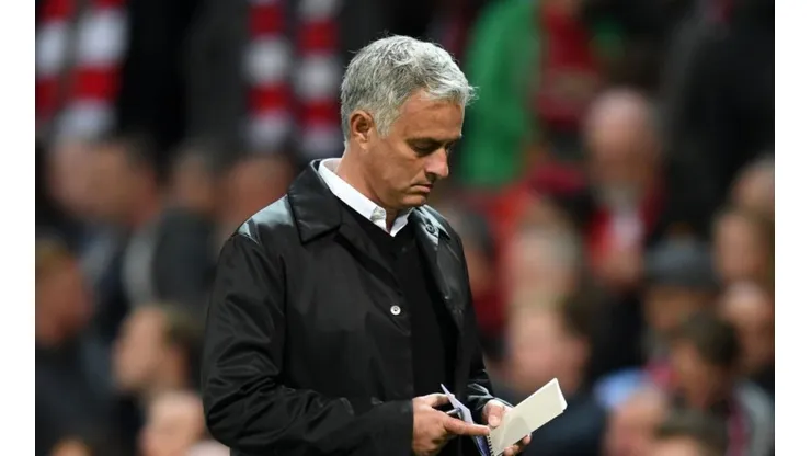 ¡A lo Mou! Mourinho, enojadísimo con el periodista.