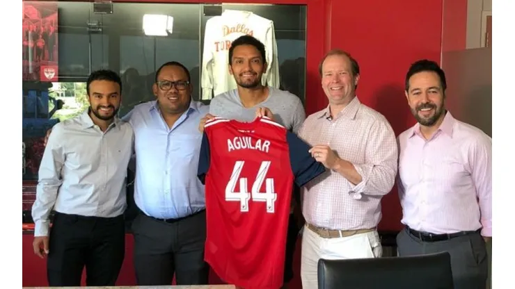 Tras su bienvenida oficial, Aguilar se expresó en su cuenta de Instagram.