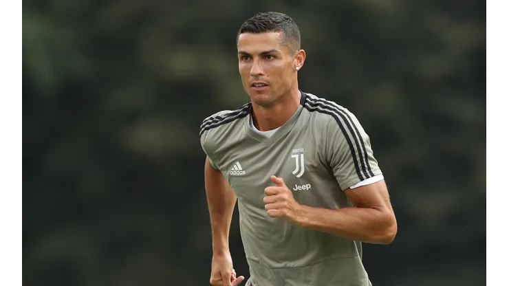 LA BESTIA. Cristiano Ronaldo durante un entrenamiento de la Juventus (Foto: Getty).