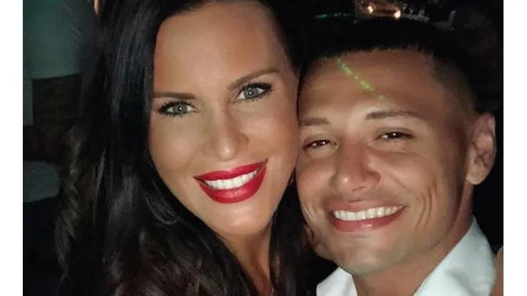 Por si no la conocían: la mujer de Zárate se puso lencería blanca y rompió Instagram