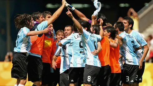 Mascherano recordó la medalla dorada en Pekín y los hinchas lo destrozaron