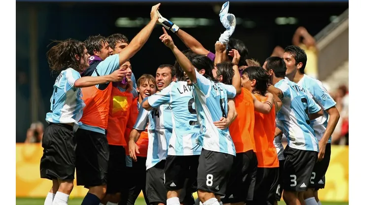 Mascherano recordó la medalla dorada en Pekín y los hinchas lo destrozaron