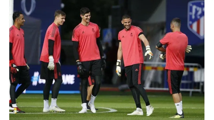 Ya se va el primero de los cinco porteros de Real Madrid