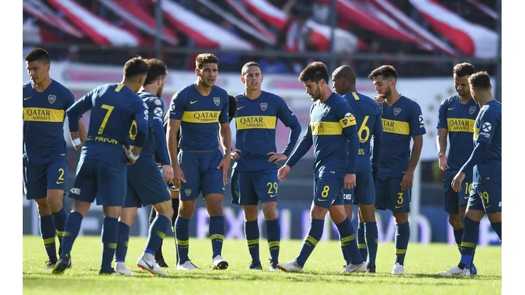 Foto de los jugadores de Boca después de perder ante Estudiantes.