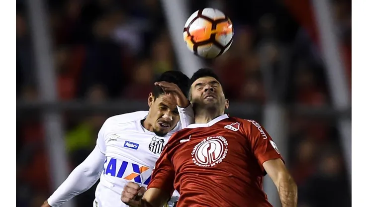 Emmanuel Gigliotti tuvo el primero de Independiente.