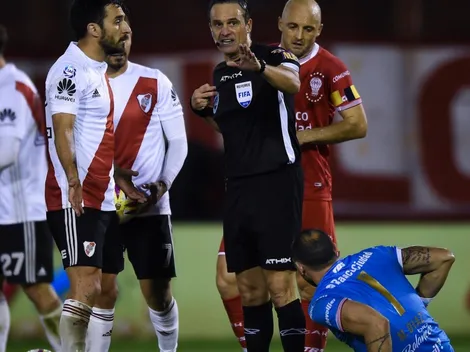 ¡UFFFF! Hubo sanción por el césped de Huracán