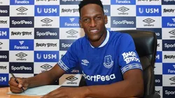 Yerry Mina aún no pudo debutar en la Premier League con Everton.