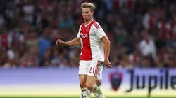 Frenkie De Jong con la camiseta de Ajax.