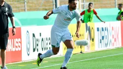 El Bombardero sueña con convertirse en uno de los titulares del club alemán.