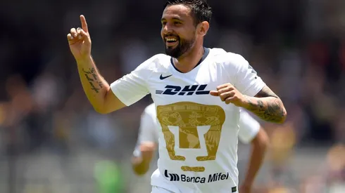 Pumas no quiere perder pisada al líder Cruz Azul.