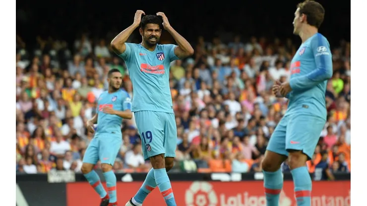 Diego Costa y Griezmann se lamentan no poder sumar de a 3