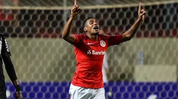 El brasileño no dudó en tirarle flores a su compañero de equipo.