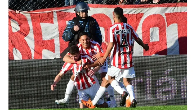 ¡GOLAZO, PIBE! Pellegrini puso el 2 a 0.
