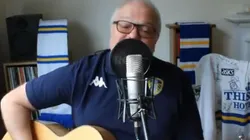 Ya es ídolo: la increíble canción que le escribió un fanático del Leeds a Marcelo Bielsa