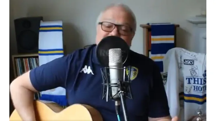 Ya es ídolo: la increíble canción que le escribió un fanático del Leeds a Marcelo Bielsa