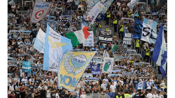 La hinchada de la Lazio frente al Napoli