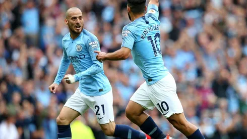 David Silva agregó un capítulo al manual del tiro libre