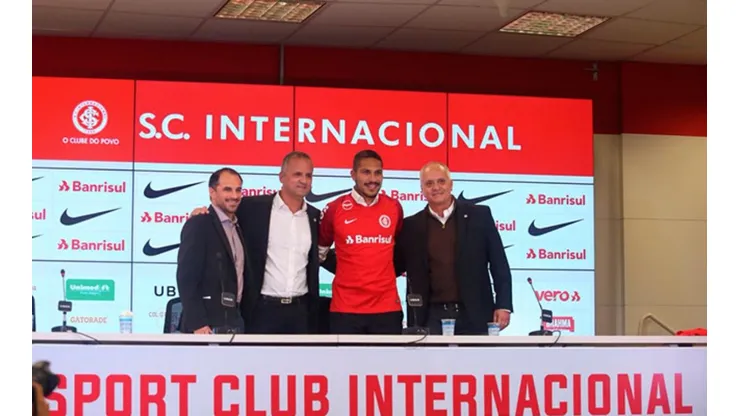 El goleador peruano tiene el futuro asegurado en Internacional.