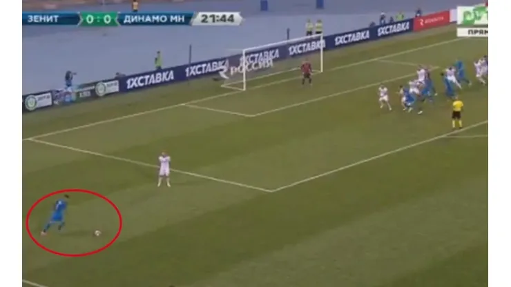 Leandro Paredes metió un tiro libre imposible por la Europa League