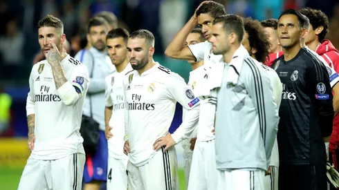 SIN COPA. La frustración de los jugadores del Real Madrid tras perder la final (Foto: Getty).