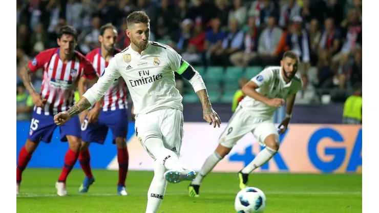 PENAL Y EL GOL. El momento exacto del 2-1 de Sergio Ramos contra Atlético Madrid (Foto: Getty).