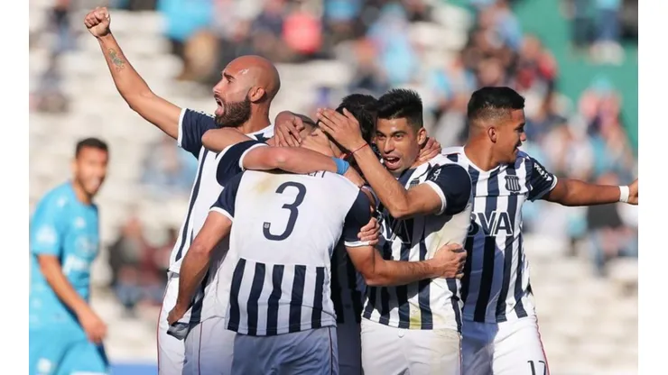 Talleres se enfrenta a Rosario Central en Córdoba.