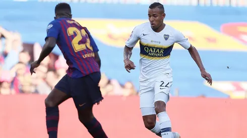 Sebastián Villa recibió el apoyo de los hinchas de Boca que se ilusionan con su llegada al plantel.