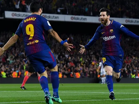 Con Suárez, sonriendo, en ojotas y bermuda: así llegó Messi al Camp Nou