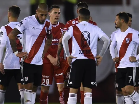 Donde pisa River, hay escritorio: evalúan sancionar a Huracán por el estado de su campo de juego