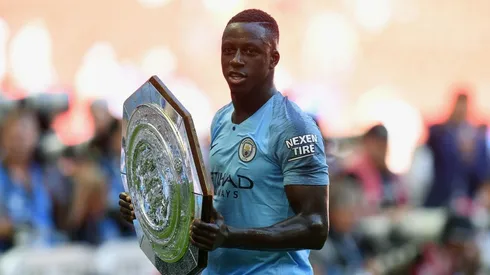 Guardiola le pidió al francés Mendy que por favor use menos las redes sociales.