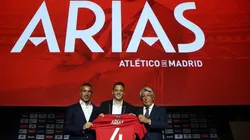 Santiago Arias se convirtió oficialmente en el número 4 del Atlético de Madrid.