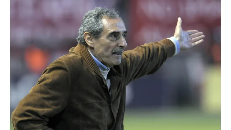 Ángel Cappa dirigiendo a River Plate.