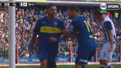 Lo que pasó entre Tevez y Zárate tras el penal errado