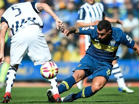 Tevez metió un caño y quedó mano a mano con el arquero pero definió muy mal